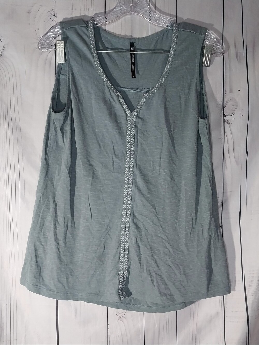 Kuhl Shay Sage Green Lightweight Casual Gorpcore Outdoor Travel V-Neck Tank Top
